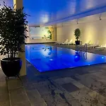Modern Apt, Swimming Pools, Wellness & Tennis * לאקס