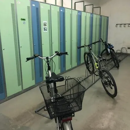 Modern Apt, Swimming Pools, Wellness&tennis *