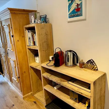 Apartamento Modern Apt, Swimming Pools, Wellness & Tennis Laax