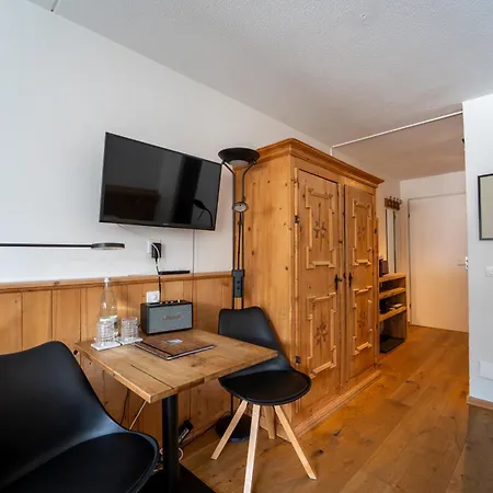 Apartment Modern Swimming Pools Wellness And Tennis Laax