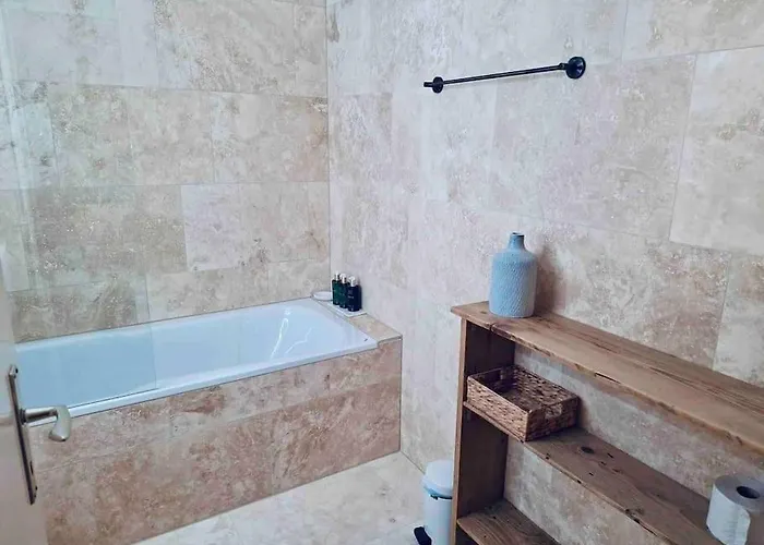 Modern Apt, Swimming Pools, Wellness & Tennis Лакс