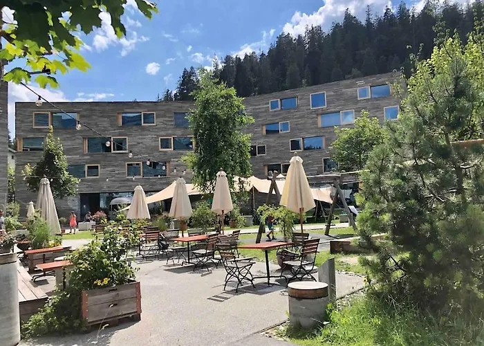 Апартаменты Modern Apt, Swimming Pools, Wellness & Tennis *