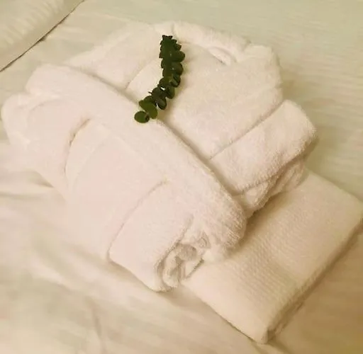 Modern Apt, Swimming Pools, Wellness & Tennis Апартаменты Лакс