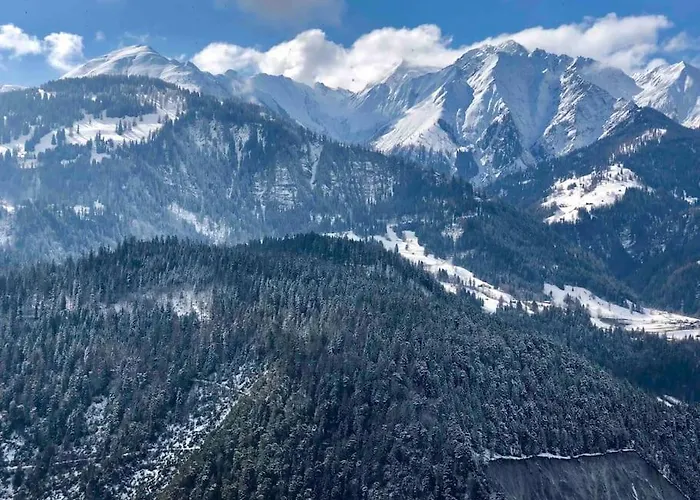 Modern Apt, Swimming Pools, Wellness & Tennis *