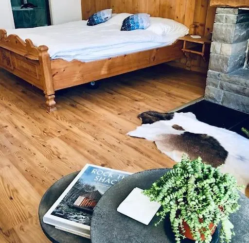 Апартаменты Modern Apt, Swimming Pools, Wellness & Tennis