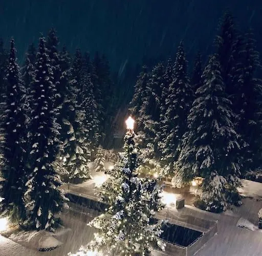 Апартаменты Modern Apt, Swimming Pools, Wellness & Tennis