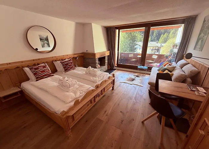 Апартаменты Modern Apt, Swimming Pools, Wellness & Tennis *