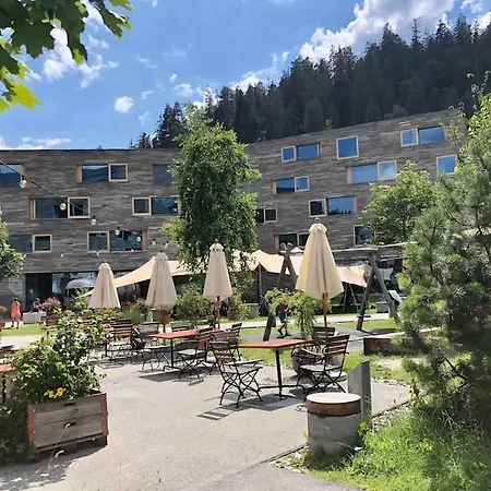 Appartamento Modern Apt, Swimming Pools, Wellness & Tennis *